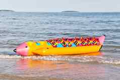 色彩斑斓的香蕉船生活夹克