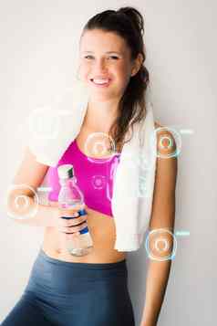 复合图像肖像年轻的女人毛巾水瓶