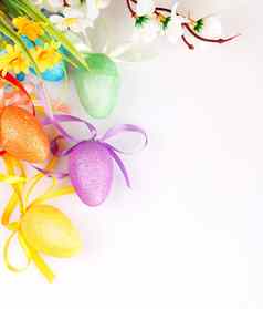 彩色的复活节鸡蛋花