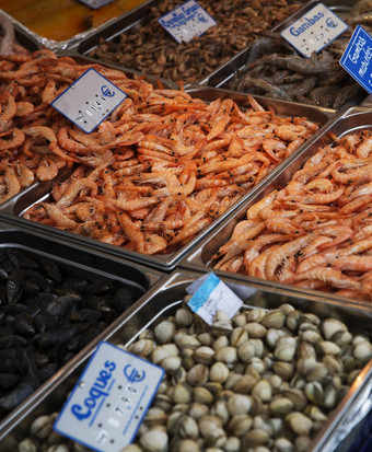 大集团虾贻贝海鲜市场帕里