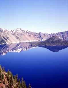 火山口湖