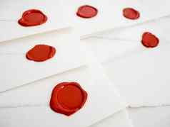 集团白色信红色的密封蜡