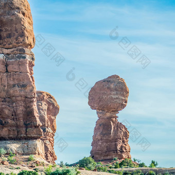 平衡岩石拱门国家公园摩押犹他州日落