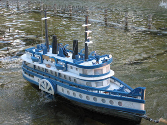模型桨轮船