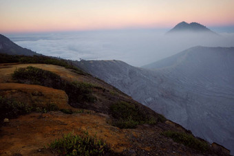 <strong>官网</strong>火山旅行目的地印尼