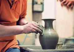 人工作生产陶瓷花瓶波特的