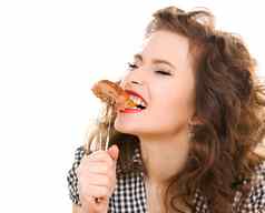 穿越饮食概念女人吃肉