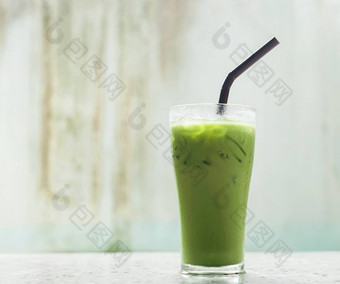 冰牛奶绿色茶著名的喝