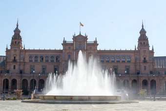 西班牙广场喷泉