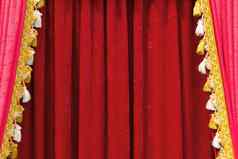 红色的剧院窗帘