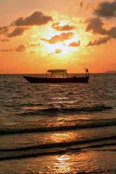 日落意外的惊喜海滩西哈努克城