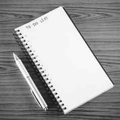 笔记本笔词列表黑色的白色颜色语气