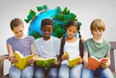 复合图像孩子们阅读书公园