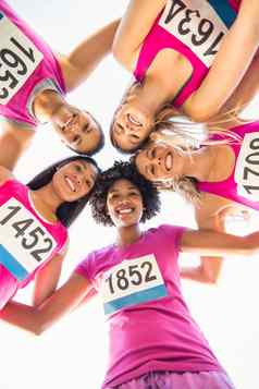 微笑跑步者支持乳房癌症马拉松
