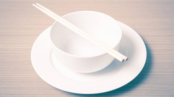 空碗筷子古董风格