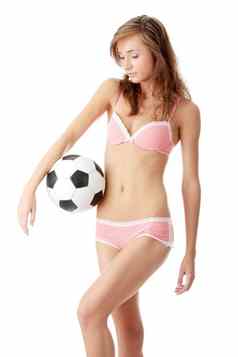 年轻的女人足球球