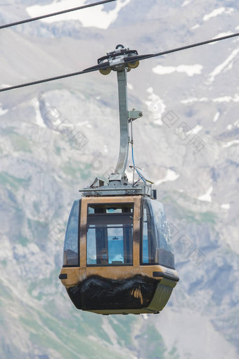 滑雪电梯电缆展位车