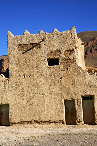 山非洲摩洛哥现场施工村砖墙