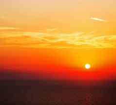 圣托里尼岛希腊日落天空地中海红色的海