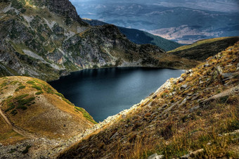 高山湖