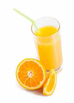 前视图完整的玻璃橙色汁稻草一半橙色