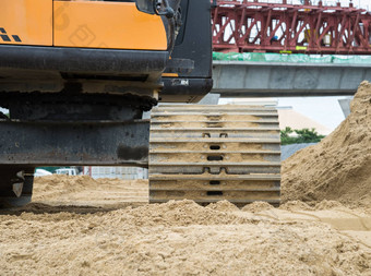 轮加载程序挖掘机反铲卸货沙子容易的作品