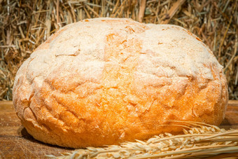 新鲜的面包小麦面包手工制作的背景有