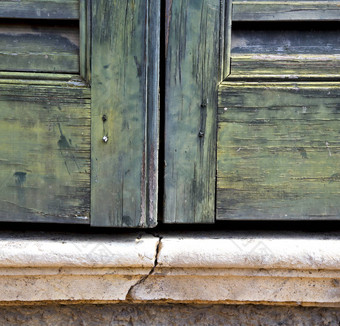 窗口瓦雷泽宫殿木威尼斯盲目的混凝土金砖四国