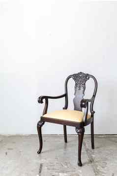 古董白色木椅子
