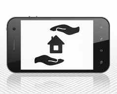 保险概念智能手机房子棕榈显示