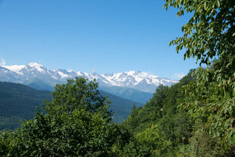 徒步旅行山