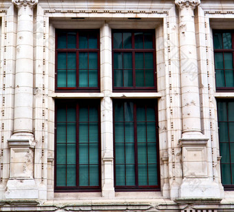 温顿英格兰伦敦砖玻璃墙