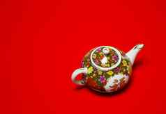 中国人瓷壶茶孤立的红色的水平