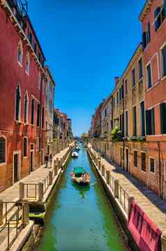 风景优美的运河船威尼斯意大利Hdr