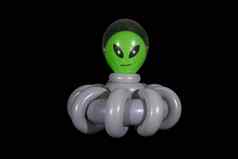 膨胀的气球外星人宇宙飞船