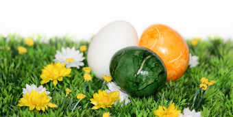 复活节装饰彩色的鸡蛋