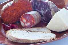 典型的意大利蒜味腊肠奶酪卡拉布里亚的发达的肌肉他意大利蒜味腊肠恩杜