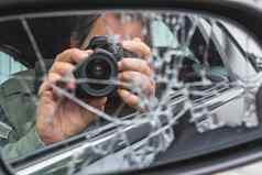 镜子图像摄影师破碎的镜子