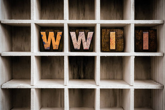 第二次世界大战概念木凸版印刷的类型抽屉里