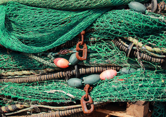 桩绿色钓鱼网背景