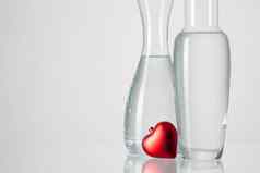 花瓶清洁水红色的心