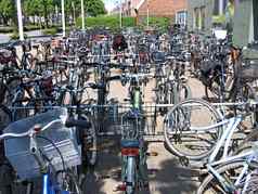 城市运输城市自行车