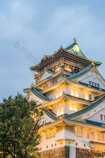 大阪城堡多云的天空雨秋天大阪<strong>日本</strong>