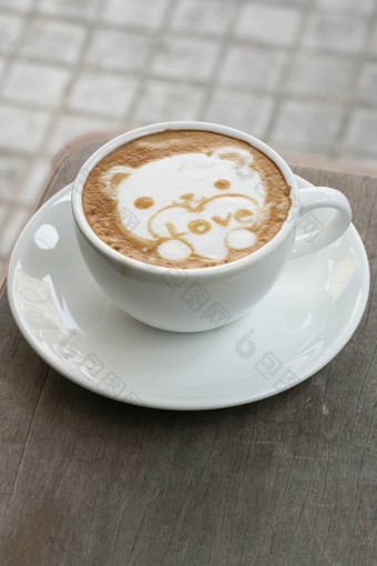 咖啡拿铁艺术可爱的熊情人节