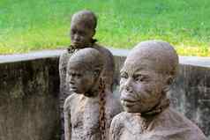 非洲奴隶贸易雕像