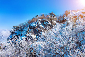 拉克山山覆盖雪冬天韩国