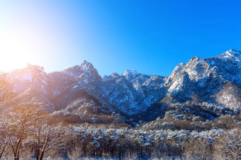 拉克山山覆盖雪冬天南韩国