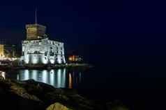 夜景城堡海