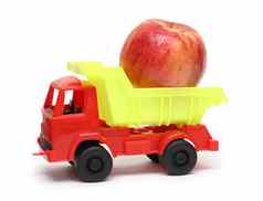 食物运输概念玩具卡车苹果