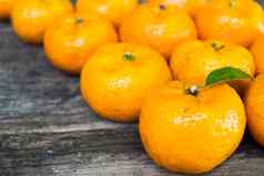 集团橙色柑橘类水果木表格